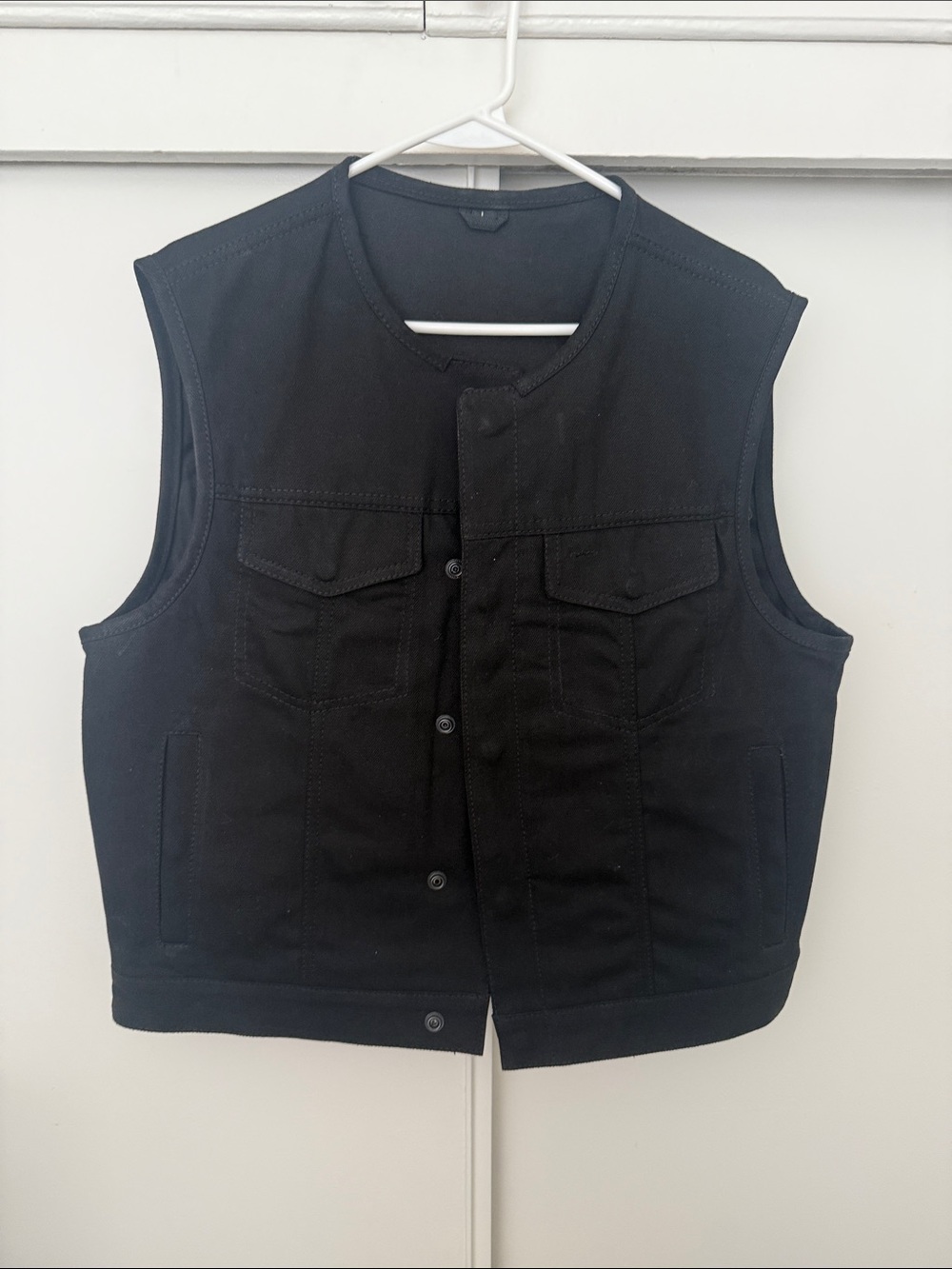 Men's Black Utility Vest - First Co.